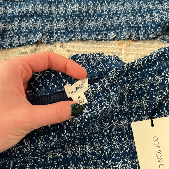 Two piece set - Picture 4 of 4